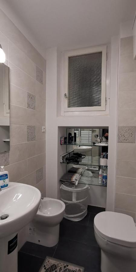 Charming Apartment In A 19Th Century Villa Trieste Exteriör bild