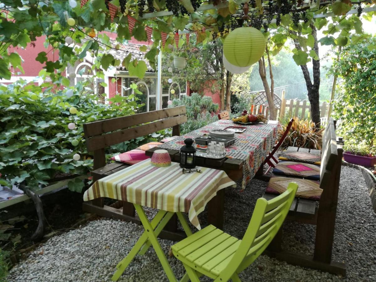 Charming Apartment In A 19Th Century Villa Trieste Exteriör bild
