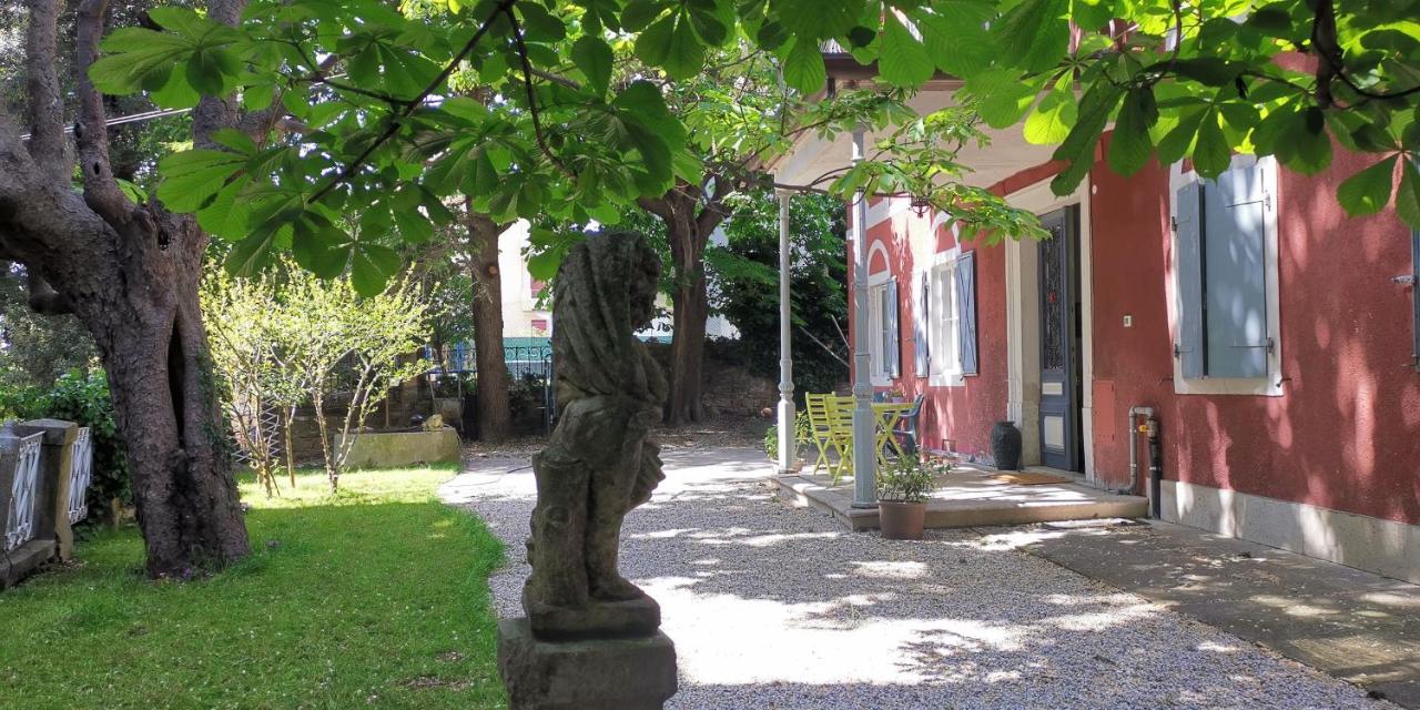Charming Apartment In A 19Th Century Villa Trieste Exteriör bild