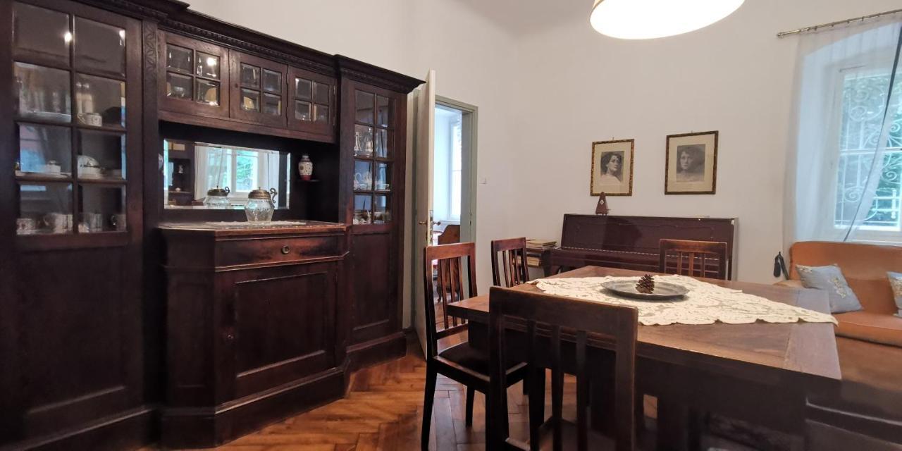 Charming Apartment In A 19Th Century Villa Trieste Exteriör bild
